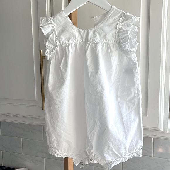 Petit Bateau Other - Petite Bateau 24 months white romper LIKE NEW condition